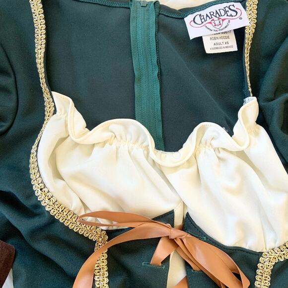 Charades Costumes Robin Hoodie Sexy Dress Green Velvet Size XS NEW Robin Hood - Picture 4 of 13